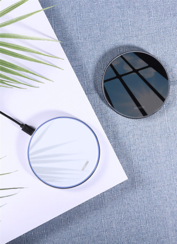 Cross-Border 10W Mirror Wireless Charger Fast Charge - Image 2